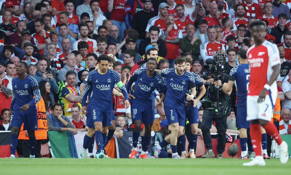 CBA球队战术分析：新疆队防守策略,