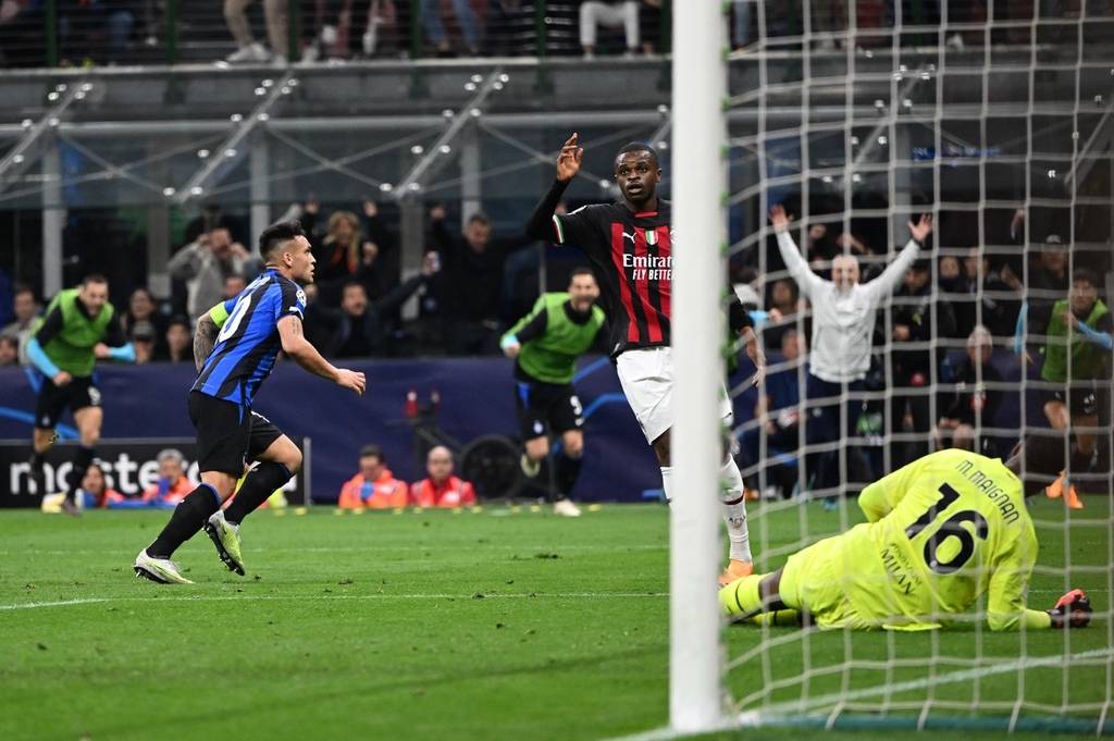 比肩传奇，姆巴佩成皇马队史第四位欧冠上演大四喜的球员