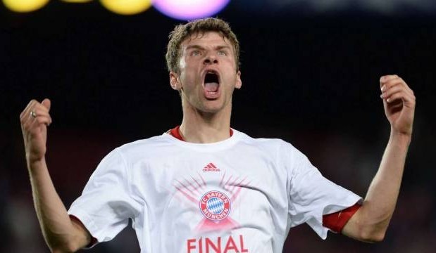 欧联4场不败！贝蒂斯2-0里昂 安东尼精彩挑射破门+近10场6球2助（欧联四战不败！贝蒂斯2-0击败里昂，安东尼挑射破门，近10场斩6球送2助）