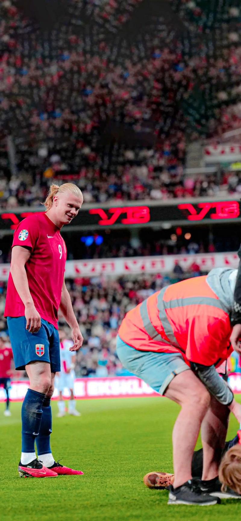 Shams：活塞&老鹰&猛龙预计将在交易中追逐浓眉