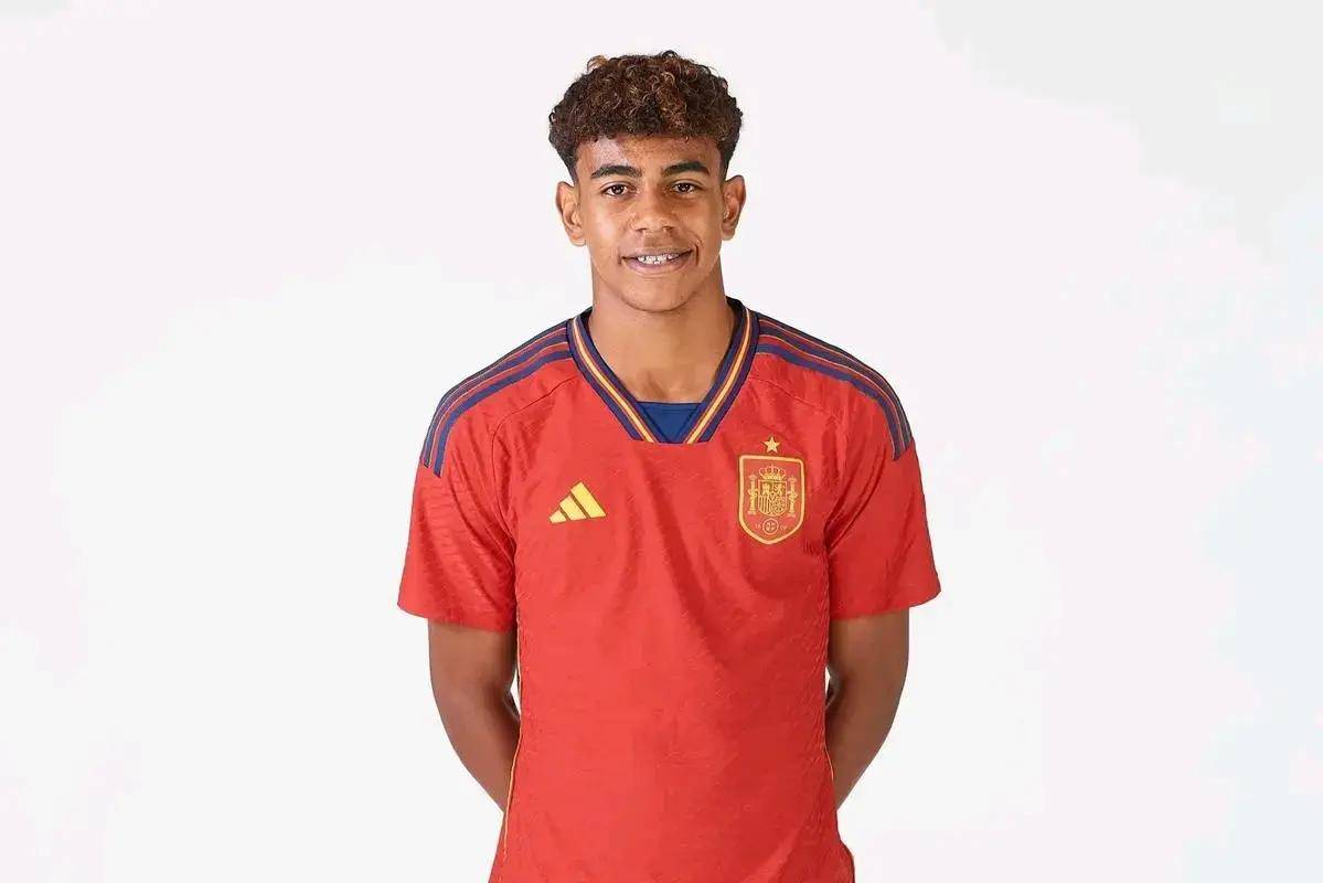 2025／26赛季英超：英超太难了！阿莫林执教周年吐真言（2025／26赛季英超：阿莫林执教一周年坦言联赛太难）